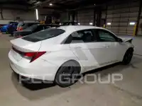 2023 Hyundai Elantra фото