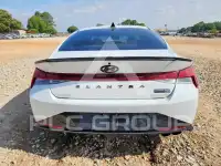 2023 Hyundai Elantra фото
