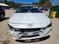 2023 Hyundai Elantra фото