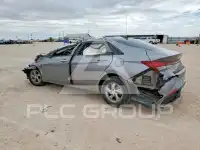 2023 Hyundai Elantra фото