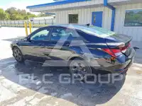 2023 Hyundai Elantra фото