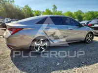 2023 Hyundai Elantra фото