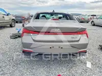 2023 Hyundai Elantra photo
