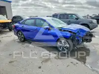 2023 Hyundai Elantra photo