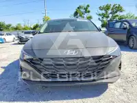 2023 Hyundai Elantra фото