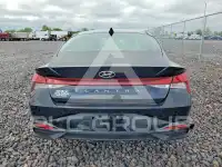 2023 Hyundai Elantra фото