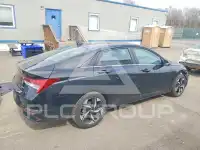 2023 Hyundai Elantra фото
