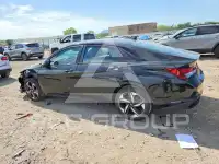 2023 Hyundai Elantra photo