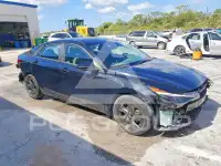 2023 Hyundai Elantra фото