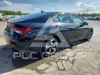 2023 Hyundai Elantra фото
