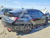 2023 Hyundai Elantra фото
