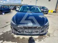 2023 Hyundai Elantra фото