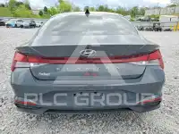 2023 Hyundai Elantra фото
