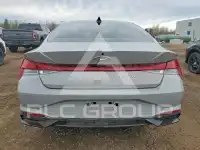 2023 Hyundai Elantra фото