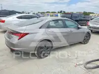 2023 Hyundai Elantra фото