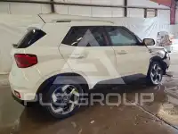2023 Hyundai Venue фото