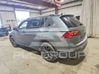 2023 Volkswagen Tiguan photo