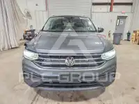 2023 Volkswagen Tiguan photo