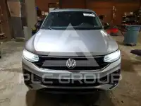 2023 Volkswagen Tiguan photo