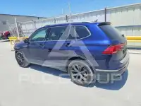 2023 Volkswagen Tiguan photo