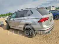 2023 Volkswagen Tiguan фото
