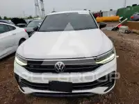 2023 Volkswagen Tiguan фото