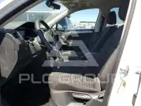 2023 Volkswagen Tiguan photo