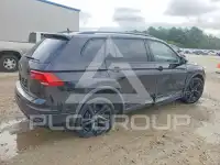 2023 Volkswagen Tiguan photo