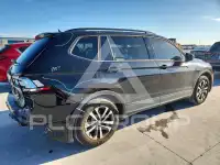 2023 Volkswagen Tiguan photo