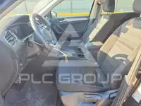2023 Volkswagen Tiguan photo