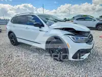 2023 Volkswagen Tiguan фото