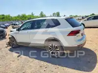 2023 Volkswagen Tiguan фото