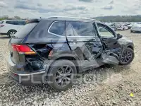 2023 Volkswagen Tiguan photo