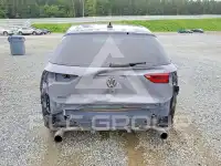 2023 Volkswagen GTI фото