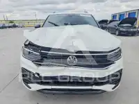 2023 Volkswagen Tiguan фото