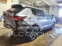 2024 Mitsubishi OUTLANDER photo