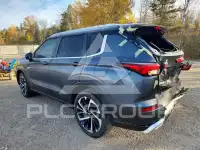 2024 Mitsubishi OUTLANDER фото