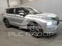 2024 Mitsubishi OUTLANDER photo