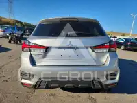 2024 Mitsubishi OUTLANDER photo