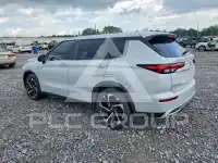 2024 Mitsubishi OUTLANDER фото
