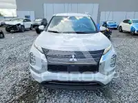 2024 Mitsubishi OUTLANDER фото