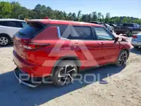 2024 Mitsubishi OUTLANDER photo