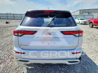 2024 Mitsubishi OUTLANDER фото