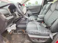 2024 Mitsubishi OUTLANDER фото