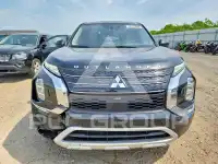 2024 Mitsubishi OUTLANDER photo