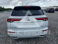 2024 Mitsubishi OUTLANDER фото