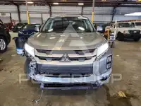 2024 Mitsubishi OUTLANDER photo