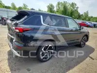 2024 Mitsubishi OUTLANDER photo