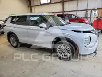 2024 Mitsubishi OUTLANDER фото