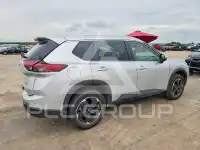 2024 Nissan ROGUE photo